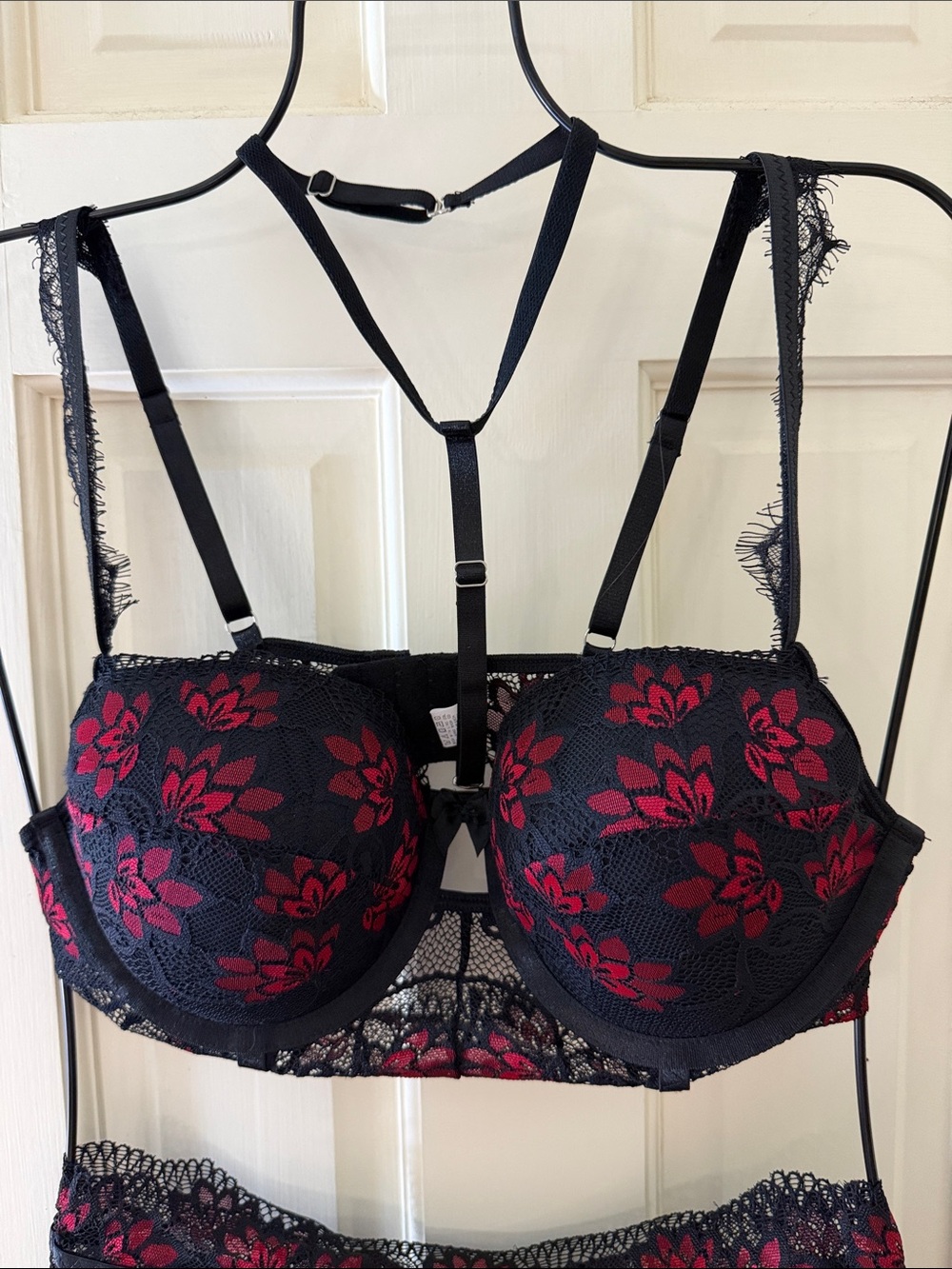 Black & Red Floral Lace Bra and High-Waist Brief Set - Women Intimates - Picture 3 of 8